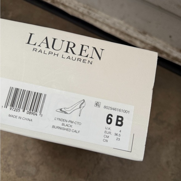 LAUREN RALPH LAUREN LYNDEN-PM-CTO BLACK
BURNISHED CALF Size 6 - Picture 7 of 7